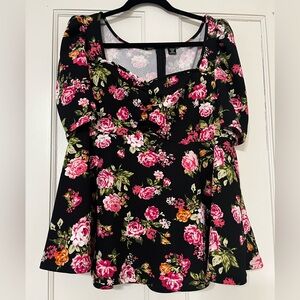 SHEIN CURVE Black Floral Peplum Blouse